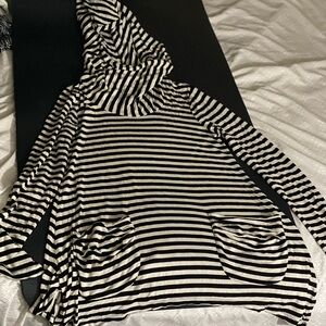 Saks fifth avenue Women hoodie